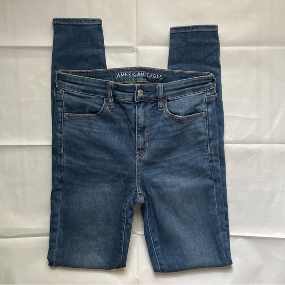 American Eagle Hi-Rise Jegging f Womens Jean - Picture 1 of 10